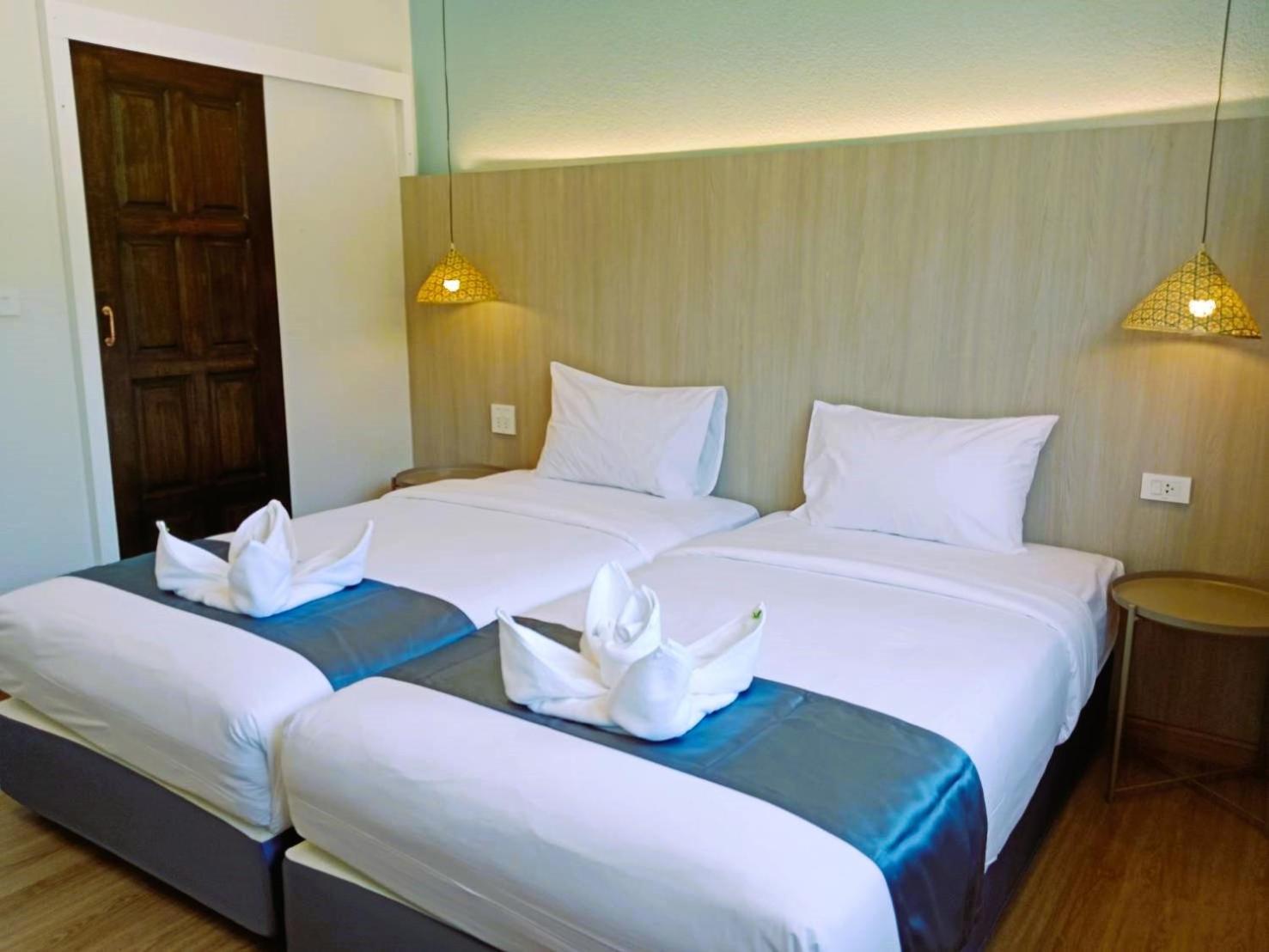 Eastique Hotel Koh Chang Trat Esterno foto