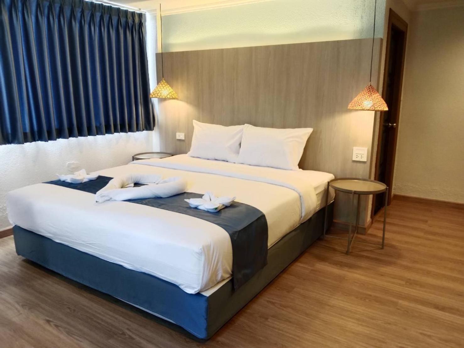 Eastique Hotel Koh Chang Trat Esterno foto